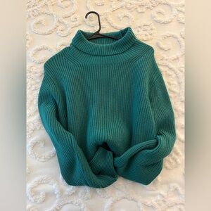 Aritzia Wilfred brand green cable knit turtleneck